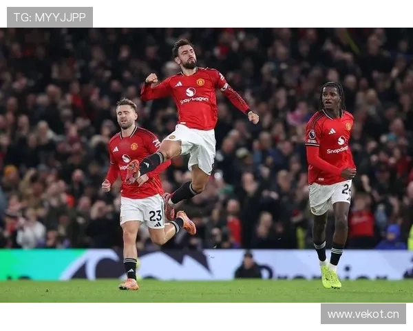 从内部分裂到外部迷失,曼联究竟该如何走出这场战术与阵容的双重危机? 从内部分裂到外部迷失,曼联究竟该如何走出这场战术与阵容的双重危机?