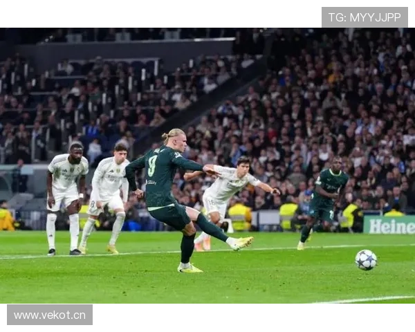 皇马更衣室权力格局出现调整迹象，球队内部竞争格局面临阶段变化