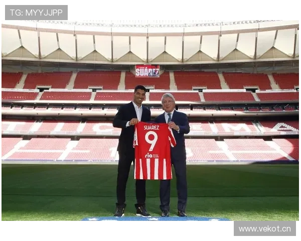 苏亚雷斯训练完回家吃顿饭，花的钱够我交半年房租